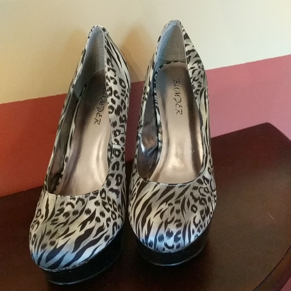 High heels - Picture 3 of 4